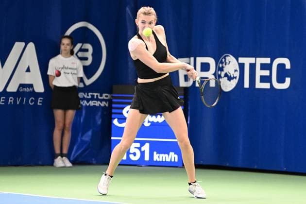 Burgwaechter Ladies Open 2024, Womens Tennis, ITF World Ranking Tournament, Final, Singles, Alison Van Uytvanck BEL vs Julia Avdeeva RUS , 18 02 2024 Winner Julia Avdeeva RUS Burgwaechter Ladies Open 2024, Womens Tennis, ITF World Ranking Tournament, 12 18 02 2024 Altenkirchen Copyright: xAugstx xEibner-Pressefotox EP_jat