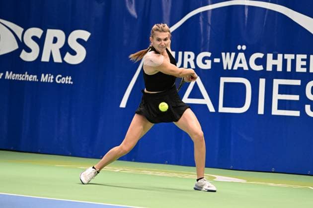 Winner Julia Avdeeva RUS Burgwaechter Ladies Open 2024, Womens Tennis, ITF World Ranking Tournament, Final, Singles, Alison Van Uytvanck BEL vs Julia Avdeeva RUS , 18 02 2024 Burgwaechter Ladies Open 2024, Womens Tennis, ITF World Ranking Tournament, 12 18 02 2024 Altenkirchen Copyright: xAugstx xEibner-Pressefotox EP_jat