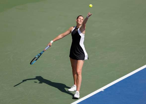Karolina Pliskova, Dubai Duty Free Tennis Championships, Dubai, U A E Tennis Dubai Tennis Championships WTA Dubai Duty Free Tennis Stadium Dubai United Arab Emirates 19 February 2024 Copyright: xJuergenxHasenkopfx