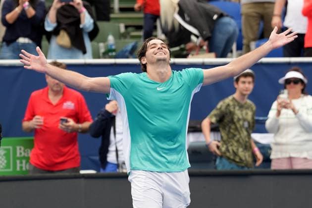 DELRAY BEACH, FL - FEBRUARY 19: Taylor Fritz (USA) in action wins the 2024 Delray Beach Open on February 19, 2024, at the Delray Beach Tennis Center in Delray Beach, FL.DELRAY BEACH, FL - FEBRUARY 19: Taylor Fritz (USA) celebrates after winning the 2024 Delray Beach Open on February 19, 2024, at the Delray Beach Tennis Center in Delray Beach, FL. Copyright: xAndrewxPatronx