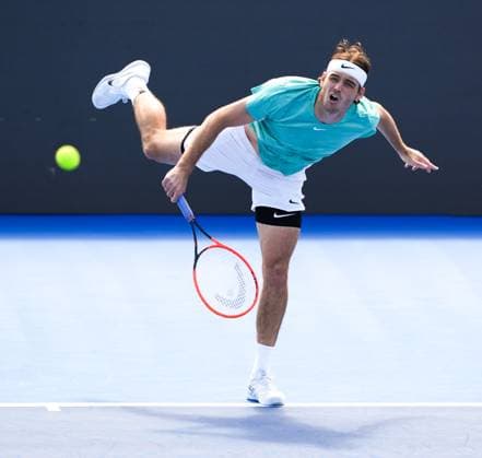 DELRAY BEACH, FL - FEBRUARY 19: Taylor Fritz (USA) serves during the final of the 2024 Delray Beach Open on February 19, 2024, at the Delray Beach Tennis Center in Delray Beach, FL. Copyright: xAndrewxPatronx