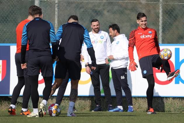 20 febbraio 2024 Castelvolturno, Italia - Ssc Napoli Konami Training Center - UEFA Champion League allenamento Napoli Nella foto: Alex Meret (SSC Napoli); February 20, 2024 Castelvolturno, Italy - Ssc Napoli Konami Training Center - UEFA Champion League Napoli training In the picture:Alex Meret (SSC Napoli);  Copyright: xAlessandroxGarofalox-xLaPressex