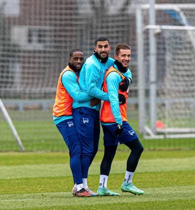 Football, Men, Season 2023 24, 2 Bundesliga, Hertha BSC, Training, v l Deyovaisio Zeefuik Hertha BSC , Aymen Barkok Hertha BSC , Peter Pekarik Hertha BSC , 20 02 2024, Copyright: xSebastianxRäppold MatthiasxKochx