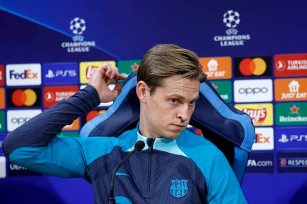 Frenkie de Jong FC Barcelona, Barca looks on, UEFA Champions League Round of 16, FC Barcelona press conference, PK, Pressekonferenz Diego Armando Maradona Stadium, February 20, 2024, Naples, Italy.