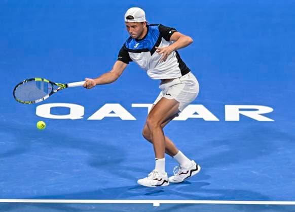 ATP, Tennis Herren Qatar Exxonmobil Open Tennis Tournament 2024 Alexandre Muller of France is playing against Andy Murray of Great Britain in his round of 32 singles match at the ATP Qatar ExxonMobil Open tennis tournament at the Khalifa International Tennis Complex in Doha, Qatar, on February 20, 2024. DOHA Qatar  Copyright: xNoushadxThekkayilx originalFilename:varittyakkal-atpqatar240220_npo9n.jpg