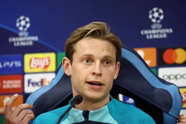 Foto Alessandro Garofalo LaPresse 20 febbraio 2024 Napoli, Italia calcio Champions League 2023 2024 - stadio Diego Armando Maradona conferenza stampa Barcelona Nella foto: Frenkie de Jong FC Barcelona, Barca Febraury 20, 2024 Naples, Italy sport soccer Champions League 2023 2024 - Diego Armando Maradona stadium press conference, PK, Pressekonferenz Barcelona In the pic: Frenkie de Jong (FC Barcelona)  Copyright: xAlessandroxGarofalo LaPressex