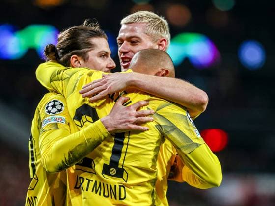 Goal, goal celebration, for 0 1 by Donyell Malen Borussia Dortmund BVB, 21 , NLD, PSV Eindhoven vs Borussia Dortmund BVB, UEFA Champions League 2023 24 Round of 16, first leg, 20 02 2024, NLD, PSV Eindhoven vs Borussia Dortmund BVB, UEFA Champions League 2023 24 Round of 16, first leg, 20 02 2024, photo Eibner Pressefoto Gabriel Boia EIndhoven Copyright: xEibner-Pressefoto GabrielxBoiax EP_EER