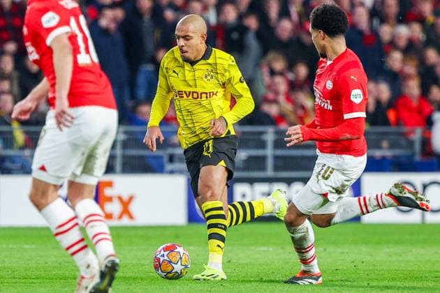 EINDHOVEN, 20-02-2024, Philips Stadium, UEFA Champions League season 2023 24, match between PSV and Borussia Dortmund, Borussia Dortmund player Donyell Malen PSV - Borussia Dortmund  x24344515x Copyright: