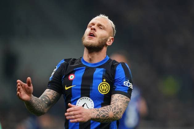 Foto Spada LaPresse 20 febbraio 2024 - Milano , Italia - calcio - Fc Inter Vs Atletico Madrid - Champions League 2023 2024 - Stadio San Siro Nella foto:Federico Dimarco (FC Inter); February 20 , 2024 Milan , Italy - sport, calcio - Fc Inter Vs Atletico Madrid - Champions League 2023 2024 - San Siro Stadium . In the pic : Federico Dimarco (FC Inter);  Copyright: xSpada LaPressex