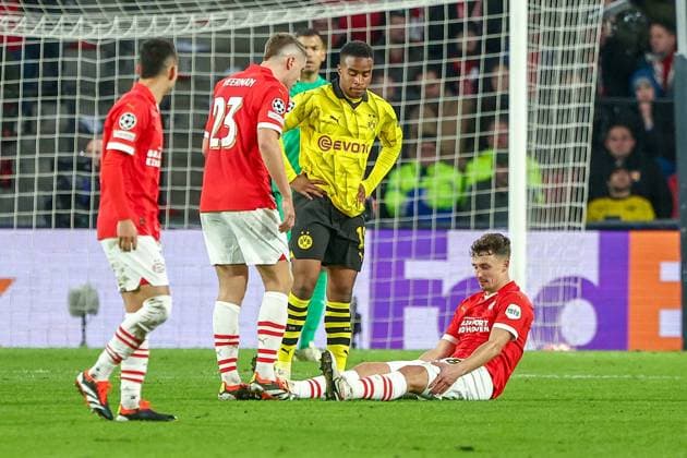 EINDHOVEN, 20-02-2024, Philips Stadium, UEFA Champions League season 2023 24, match between PSV and Borussia Dortmund, PSV player Olivier Boscagli PSV - Borussia Dortmund  x24345583x Copyright: