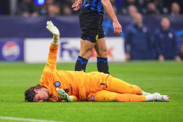 MILAN, ITALY FEBRUARY 20 goalkeeper Yann Sommer of Inter Milan during the UEFA Champions League 2023 24 round of 16 first leg match between FC Internazionale and AtlÃ tico Madrid at Stadio Giuseppe Meazza on February 20, 2024 in Milan, Italy Copyright: xJustPictures.ch JarixPestelaccix jp-en-EuSpIm-JPH09666-20240220