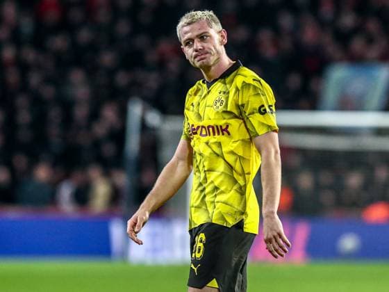 Julian Ryerson Borussia Dortmund BVB, 26 dissatisfied, disappointed disappointed after the match, NLD, PSV Eindhoven vs Borussia Dortmund BVB, UEFA Champions League 2023 24 Round of 16, first leg, 20 02 2024, NLD, PSV Eindhoven vs Borussia Dortmund BVB, UEFA Champions League 2023 24 Round of 16, first leg, 20 02 2024, Photo Eibner Pressefoto Gabriel Boia EIndhoven Copyright: xEibner-Pressefoto GabrielxBoiax EP_EER