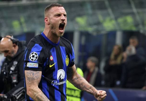 February 20, 2024, Milan, ITALY: Inter Milan™s Marko Arnautovic jubilates after scoring goal of 1 to 0 during the first leg of the round of 16 of the UEFA Champions League at Giuseppe Meazza stadium in Milan, 20 February 2024..ANSA MATTEO BAZZI. Soccer; Champions League: Fc Inter vs Atletico De Madrid  - ZUMAa110 20240220_zaf_a110_098 Copyright: xMatteoxBazzix