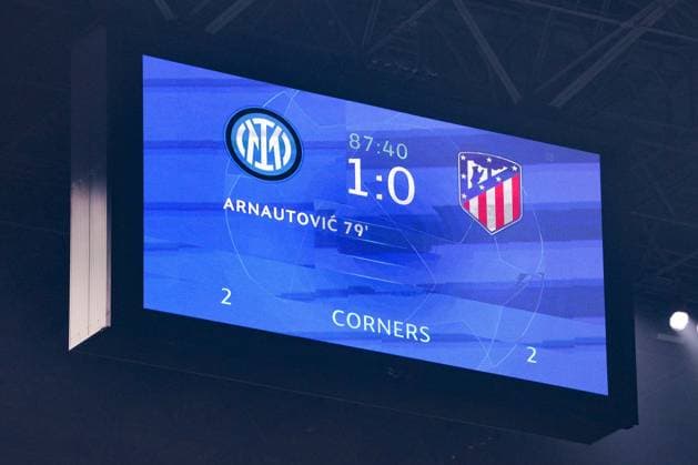 MILAN, ITALY FEBRUARY 20 game result during the UEFA Champions League 2023 24 round of 16 first leg match between FC Internazionale and AtlÃ tico Madrid at Stadio Giuseppe Meazza on February 20, 2024 in Milan, Italy Copyright: xJustPictures.ch JarixPestelaccix jp-en-EuSpIm-JPH08506-20240220