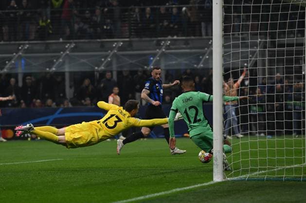 Marko Arnautovic of FC Internazionale scores a goal during the UEFA Champions League match between Inter FC Internazionale and Club Atletico De Madrid, on 20 of February 2024, at Giuseppe Meazza San Siro Siro stadium in Milan, Italy. Photo Tiziano Ballabio  Copyright: xTizianoxBallabio IPAxSportx xipax xx IPA_43598769 IPA_Agency_IPA43598769