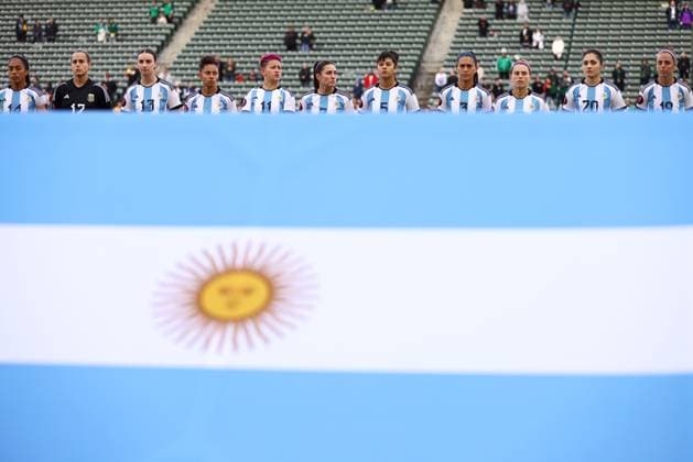 Carson, United States, February 20th 2024: The Argentinian team stand for the national anthem during the Concacaf Women Gold Cup 2024 football match between Mexico and Argentina at Dignity Health Sports Park in Carson, United States. (Katelyn Mulcahy SPP) Copyright: xKatelynxMulcahyx xSPPx spp-en-KaMuSp-20240220_WGoldCup_MexicovArgentinaKM1095
