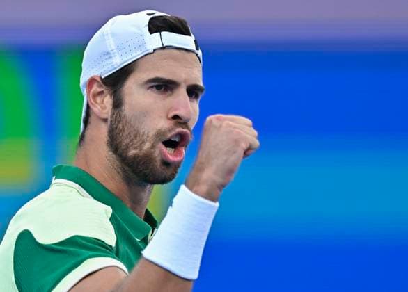 ATP, Tennis Herren Qatar Exxonmobil Open Tennis Tournament 2024 Karen Khachanov is celebrating his victory in the round of 16 singles match against Fabian Marozsan of Hungary at the ATP Qatar ExxonMobil Open tennis tournament at the Khalifa International Tennis Complex in Doha, Qatar, on February 21, 2024. DOHA Qatar  Copyright: xNoushadxThekkayilx originalFilename:varittyakkal-atpqatar240221_npbb4.jpg