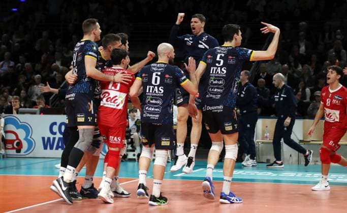 Trentino team celebrates 3 0 victory final cheer joy emotion jubilation sport volleyball CEV Champions League quarter-finals men season 2023 2024 21 02 2024 BR Volleys Berlin BRV vs Itas Trentino