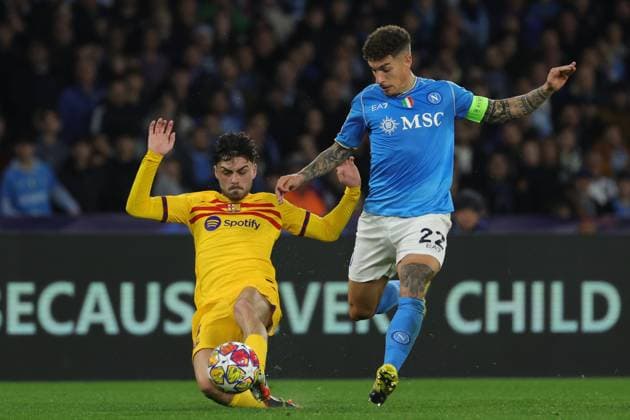 Giovanni Di Lorenzo (SSC Napoli) in action during the UEFA CHAMPIONS LEAGUE soccer match between NAPOLI and BARCELLONA at Diego Armando Maradona Stadium in Naples, Italy - Wednesday, February 21, 2024. ( Alessandro Garofalo LaPresse )  Copyright: xAlessandroxGarofalo LaPressex