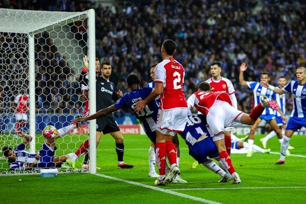 FC Porto v Arsenal Champions League 21 02 2024. Kai Havertz (29) of Arsenal heads towards goal during the Champions League match between FC Porto and Arsenal at Estadio do Dragao, Porto, Portugal on 21 February 2024. Editorial use only , Copyright: xNigelxKeenex PSI-19079-0024