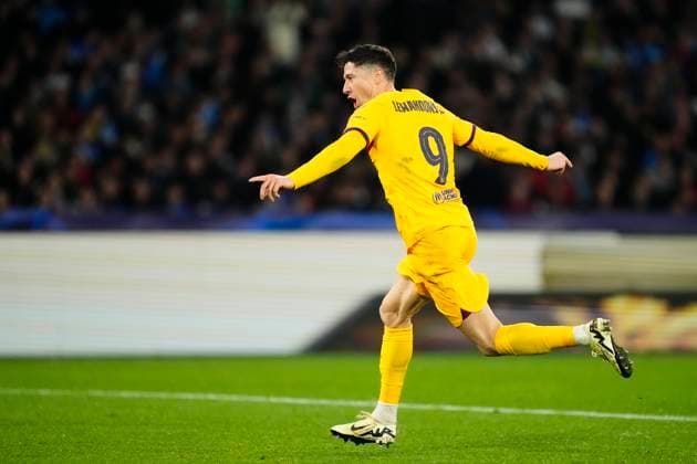 SSC Napoli v FC Barcelona, Barca Round of 16 First Leg - UEFA Champions League 2023 24 Robert Lewandowski centre-forward of Barcelona and Poland celebrates after scoring his sides first goal during the UEFA Champions League 2023 24 round of 16 first leg match between SSC Napoli and FC Barcelona at Stadio Diego Armando Maradona on February 21, 2024 in Naples, Italy. Naples Italy  Copyright: xJosexBretonx originalFilename:breton-sscnapol240221_nptM3.jpg