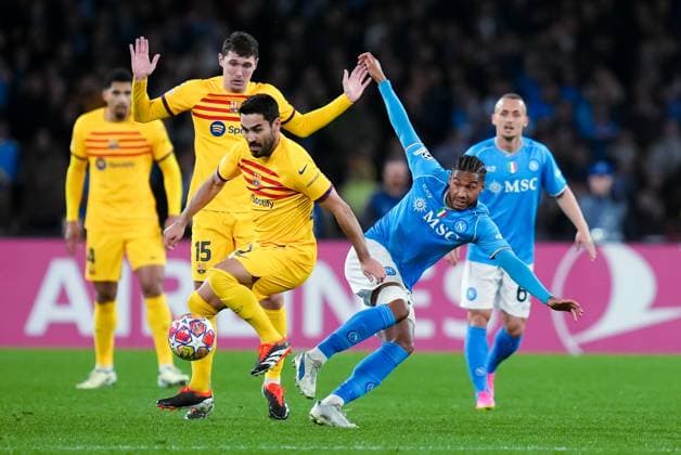 SSC Napoli v FC Barcelona, Barca - UEFA Champions League Jean Cajuste of SSC Napoli and Ilkay Gundogan of FC Barcelona compete for the ball during the UEFA Champions League Round of 16 first leg match between SSC Napoli v FC Barcelona at Stadio Diego Armando Maradona on February 14, 2024 in Rome, Italy. Naples Stadio Diego Armando Maradona Naples Italy Copyright: xGiuseppexMaffiax UCL_Napoli-Barcelona_GM_210224DSC03672