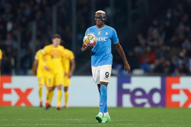 Victor Osimhen (SSC Napoli) looks dejected, UEFA Champions League 2023 2024 - Round of 16 First Leg, SSC Napoli vs FC Barcelona, Barca Diego Armando Maradona StadiuÃ¬, February 21, 2024, Naples, Italy.