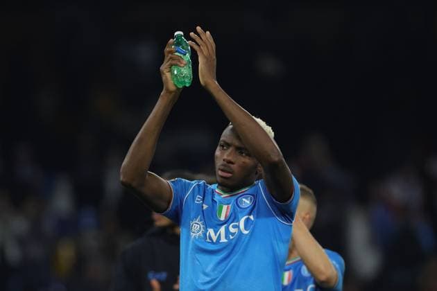 Victor Osimhen (SSC Napoli) final celebration during the UEFA CHAMPIONS LEAGUE soccer match between NAPOLI and BARCELLONA at Diego Armando Maradona Stadium in Naples, Italy - Wednesday, February 21, 2024. ( Alessandro Garofalo LaPresse )  Copyright: xAlessandroxGarofalo LaPressex