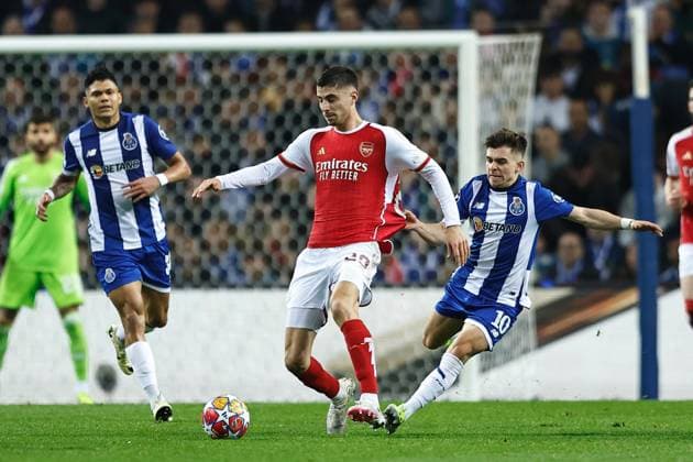 (L-R) Kai Havertz (Arsenal), Francisco Conceicao (Porto), FEBRUARY 21, 2024 - Football Soccer : UEFA Champions League Round of 16 1st leg match between FC Porto 1-0 Arsenal FC at the Estadio Do Dragao in Porto, Portugal. Noxthirdxpartyxsales  (244774248)