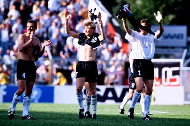 EFFENBERG Stefan Team Germany cheers after the victory with KOHLER Juergen and goalkeeper ILLGNER Bodo UEFA European Football Championship 1992 Sweden Preliminary Round match Germany Scotland 2 0 on June 15, 1992 in Norrkoeping Copyright: xLacixPerenyix