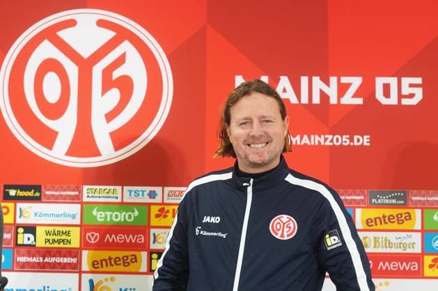 BO HENRIKSEN PRESS CONFERENCE 1 FSV MAINZ 05 MAINZ