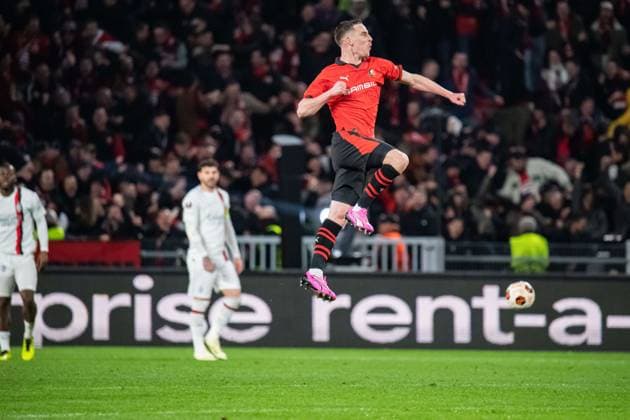 Joie des joueurs du Stade Rennais aprÃ s le but de Benjamin Bourigeaud (Stade Rennais) FOOTBALL : Stade Rennais x AC Milan - Ligue Europa - Barrage retour - 22 02 2024 BaptisteAutissier Panoramic 
