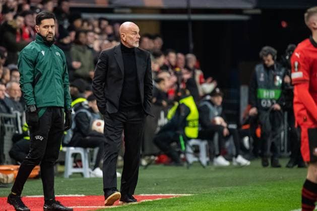 Stefano Pioli (AC Milan) FOOTBALL : Stade Rennais x AC Milan - Ligue Europa - Barrage retour - 22 02 2024 BaptisteAutissier Panoramic 