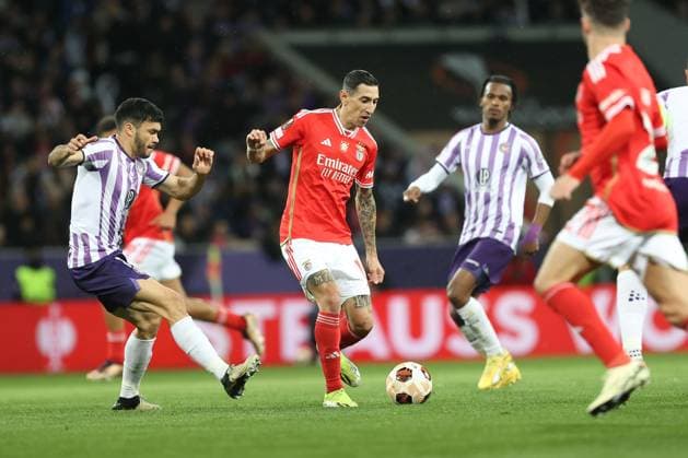 Toulouse Stadium de Toulouse, 22 02 2024 UEFA Europa League Play off Toulouse FC S L Benfica v l , Angel di Maria S L Benfica Copyright: JoaquimxFerreira