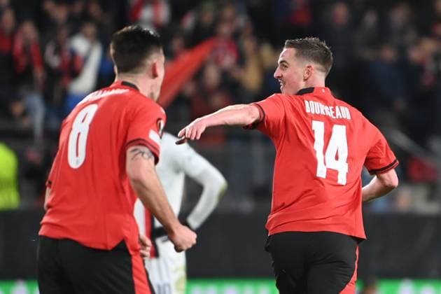 Stade Rennais - Milan AC PHOTOPQR LE TELEGRAMME NICOLAS CREACH ; ; 22 02 2024 ; Football. Rennes 35 le 22 février 2024 Stade du Roazhon Park Ligue Europa 16 ème de finale. Saison 2023-2024. Stade Rennais - Milan AC La joie des Rennais suite au but inscrit par Benjamin Bourigeaud France  Copyright: xPHOTOPQR LExTELEGRAMME MAXPPPxNICOLASxCREACHx 20240222TGB0389 20240222TGB0389