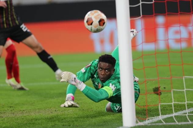 Foot Ligue Europa SC Fribourg RC Lens PHOTOPQR VOIX DU NORD COURBE ; 22 02 2024 ; NO DAM Foot Ligue Europa SC Fribourg RC Lens barrage retour Stade Europa Park, Fribourg, Allemagne le 22 02 24. PHOTO SEVERINE COURBE LA VOIX DU NORD Nord France  Copyright: xPHOTOPQR VOIXxDUxNORD MAXPPPxCOURBEx 20240222VDN0376 20240222VDN0376