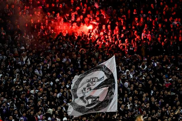 Supporters Toulousains FOOTBALL : Toulouse vs Benfica - 16eme de Finale Match Retour Europa League - Toulouse - 22 02 2024 ThierryBreton Panoramic 