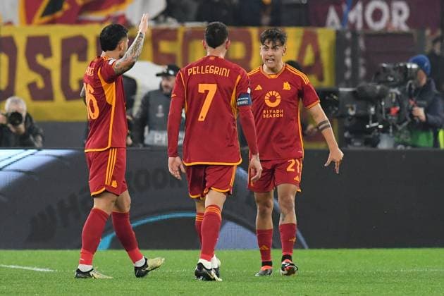 Soccer, Europa League match AS Roma v Feyenoord Lorenzo Pellegrini of AS Roma celebrates scoring his goal during the Uefa Europa League match AS Roma v Feyenoord at Olimpico stadium in Rome, Italy, 22nd February 2024. Imago-Images Emmefoto Copyright: xImago-Images Emmefotox