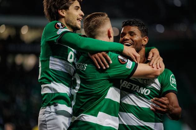 Viktor Gyokeres celebrates after scoring goal during UEFA Europa League 23 24 game between Sporting CP and BSC Young Boys at Estadio Jose Alvalade, Lisbon, Portugal. (Maciej Rogowski) Lisbon Estadio Jose Alvalade Portugal Copyright: xMaciejxRogowskix scpybb-2