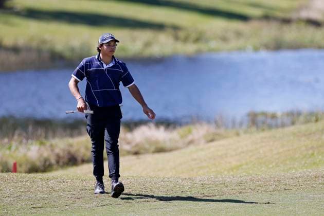 HOBE SOUND, FL - FEBRUARY 22: Charlie Woods, son of Tiger Woods, walks up the fairway after hitting a shot in the water during pre-qualifying for The Cognizant Classic in The Palm Beaches at Lost Lake Golf Club on February 22, 2024 in Hobe Sound, Florida. (Photo by Joe Robbins Icon Sportswire) GOLF: FEB 22 PGA, Golf Herren Cognizant Classic Pre-Qualifying EDITORIAL USE ONLY Icon573240222012