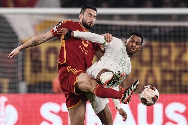 As Roma 22 02 2024 - Europa League Roma-Feyenoord foto Antonello Sammarco Image nella foto: Bryan Cristante-Quinten Timber 