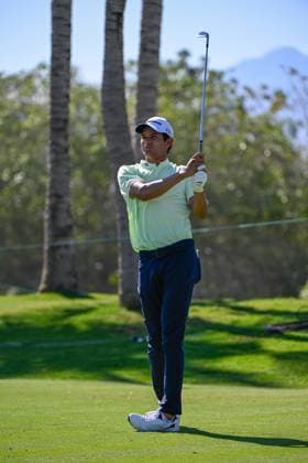VALLARTA, - FEBRUARY 22: Omar Morales(a) (MEX) watches his tee shot on 5 during Rd1 of the Mexico Open at Vidanta on February 22, 2024 in Puerto Vallarta, Mexico. (Photo by Ken Murray Icon Sportswire) GOLF: FEB 22 PGA, Golf Herren Mexico Open at Vidanta EDITORIAL USE ONLY Icon2402220131