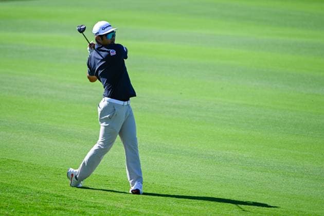 VALLARTA, - FEBRUARY 22: Ryo Hisatsune (JPN) watches his approach shot on 6 during Rd1 of the Mexico Open at Vidanta on February 22, 2024 in Puerto Vallarta, Mexico. (Photo by Ken Murray Icon Sportswire) GOLF: FEB 22 PGA, Golf Herren Mexico Open at Vidanta EDITORIAL USE ONLY Icon2402220171