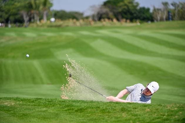 VALLARTA, - FEBRUARY 22: Robert McIntyre (SCO) hits from the trap on 8 during Rd1 of the Mexico Open at Vidanta on February 22, 2024 in Puerto Vallarta, Mexico. (Photo by Ken Murray Icon Sportswire) GOLF: FEB 22 PGA, Golf Herren Mexico Open at Vidanta EDITORIAL USE ONLY Icon2402220261