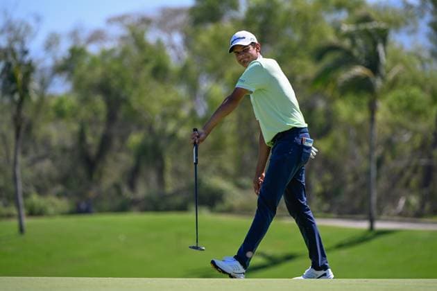 VALLARTA, - FEBRUARY 22: Omar Morales(a) (MEX) reacts to barley missing his birdie putt on 10 during Rd1 of the Mexico Open at Vidanta on February 22, 2024 in Puerto Vallarta, Mexico. (Photo by Ken Murray Icon Sportswire) GOLF: FEB 22 PGA, Golf Herren Mexico Open at Vidanta EDITORIAL USE ONLY Icon2402220291