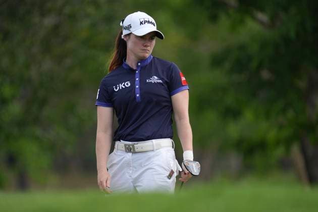 Honda LPGA, Golf Damen Thailand 2024 Round 2 Leona Maguire of Italy is looking at her shot during the second round of the Honda LPGA Thailand 2024 at Siam Country Club Old Course in Chonburi, Thailand, on February 23, 2024. Chonburi Thailand  Copyright: xVachiraxVachirax originalFilename:kalong-notitle240223_npETl.jpg