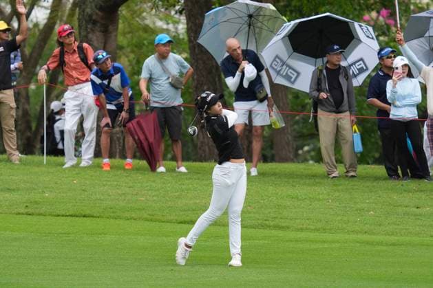 Honda LPGA, Golf Damen Thailand 2024 Round 2 Patty Tavatanakit from Thailand is playing her approach shot during the second round of the Honda LPGA Thailand 2024 at Siam Country Club Old Course in Chonburi, Thailand, on February 23, 2024. Chonburi Thailand  Copyright: xVachiraxVachirax originalFilename:kalong-notitle240223_npwnN.jpg