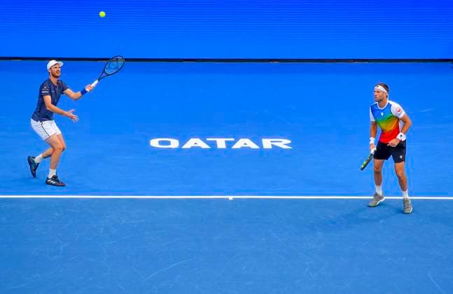 ATP, Tennis Herren Qatar Exxonmobil Open Tennis Tournament 2024 Jamie Murray from Great Britain and Michael Venus from New Zealand are competing against Ariel Behar from Uruguay and Adam Pavlasek from the Czech Republic in their doubles semifinal match at the ATP Qatar ExxonMobil Open tennis tournament at the Khalifa International Tennis Complex in Doha, Qatar, on February 23, 2024. DOHA Qatar  Copyright: xNoushadxThekkayilx originalFilename:varittyakkal-atpqatar240223_npGe2.jpg