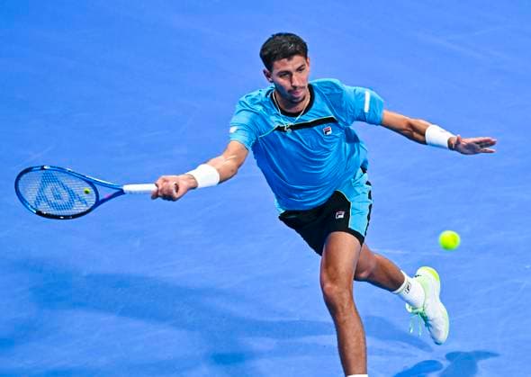 ATP, Tennis Herren Qatar Exxonmobil Open Tennis Tournament 2024 Alexei Popyrin of Australia is playing in his semifinal singles match against Karen Khachanov at the ATP Qatar ExxonMobil Open tennis tournament at the Khalifa International Tennis Complex in Doha, Qatar, on February 23, 2024. DOHA Qatar  Copyright: xNoushadxThekkayilx originalFilename:varittyakkal-atpqatar240223_npnmc.jpg
