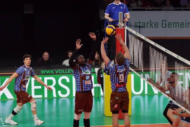 Volleyball Bundesliga Men, WWK Volleys Herrsching vs. ASV Dachau, 23 02 2024 Volleyball Bundesliga Men, WWK Volleys Herrsching blue vs. ASV Dachau white , Main Round, Munich, 23 02 2024 Picture Copyright: xBEAUTIFULxSPORTS NilsxKoepkex